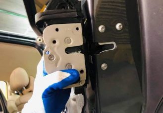 Cửa hít xe Vinfast Lux SA2.0