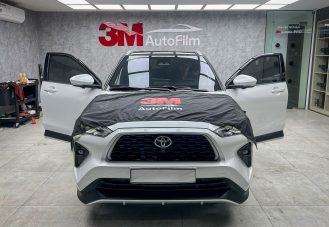 Dán Phim Cách Nhiệt Toyota Yaris Cross