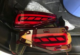 Đèn led gầm sau xe Toyota Fortuner 2018