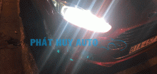Độ đèn bi xenon cho xe Ford Fiesta