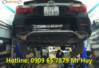 Độ pô trang trí cho xe Toyota Camry đẳng cấp