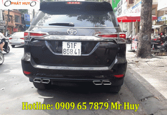 Độ pô trang trí cho xe Toyota Fortuner