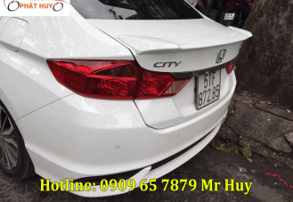 Đuôi cá thấp xe Honda City