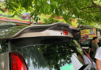 Đuôi gió thể thao xe Suzuki XL7