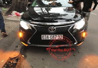 Mặt ga lăng tản nhiệt xe Toyota Camry