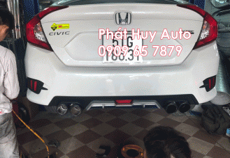 Mẫu độ pô cho xe Honda Civic 2018 thể thao