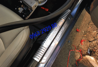 Nẹp bước chân Kia Cerato 2019