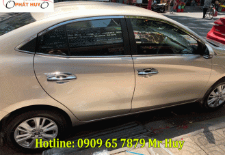 Nẹp chân kính inox cho xe Toyota Vios 2019