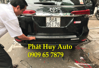 Nẹp cốp sau xe Fortuner giá rẻ