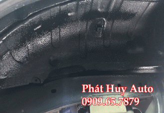 Xịt phủ gầm cho xe Honda CRV chuyên nghiệp