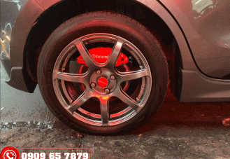 Ốp phanh Brembo cho xe Suzuki Swift