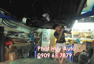 Phủ gầm cho xe Honda Civic chống sét hiệu quả