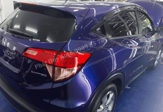 Phủ nano tạo bóng sơn xe Honda HRV giá rẻ