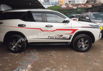 Tem dán sườn cho xe Toyota Fortuner 2019