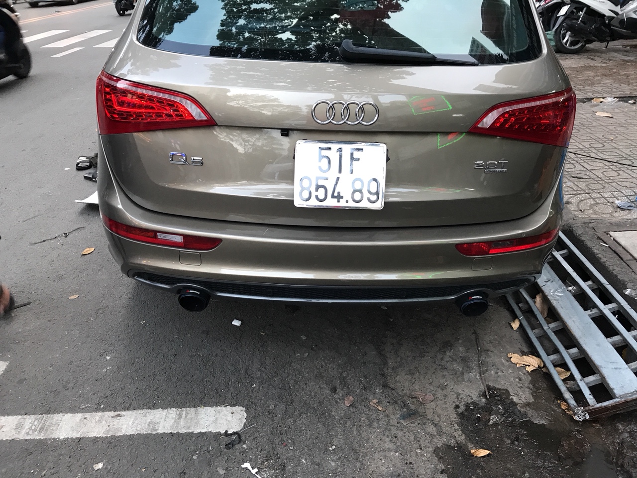 Độ pô thể thao cho xe Audi Q5