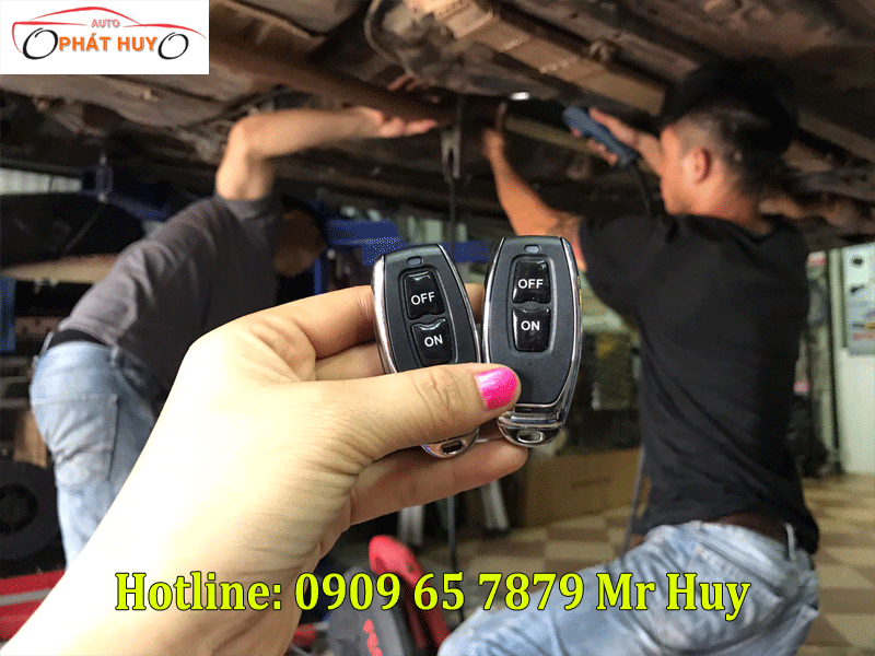 Độ pô nổ remote cho xe Kia Rio