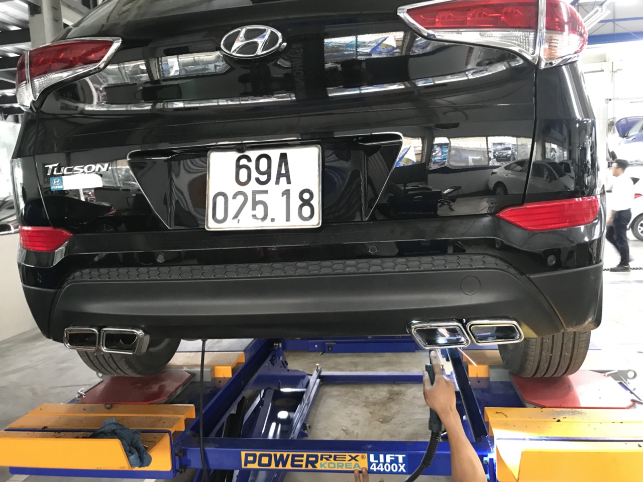Độ pô cho xe Hyundai Tucson 2018 giá rẻ tại tphcm