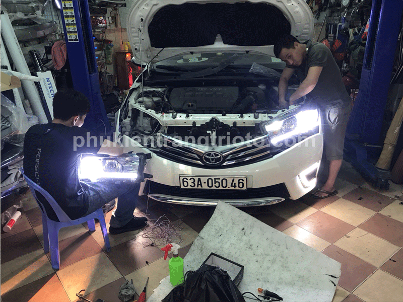 Giải pháp tăng sáng cho đèn pha Toyota Altis