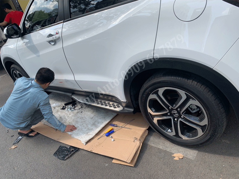 Bệ bước chân cho xe Honda HR-V