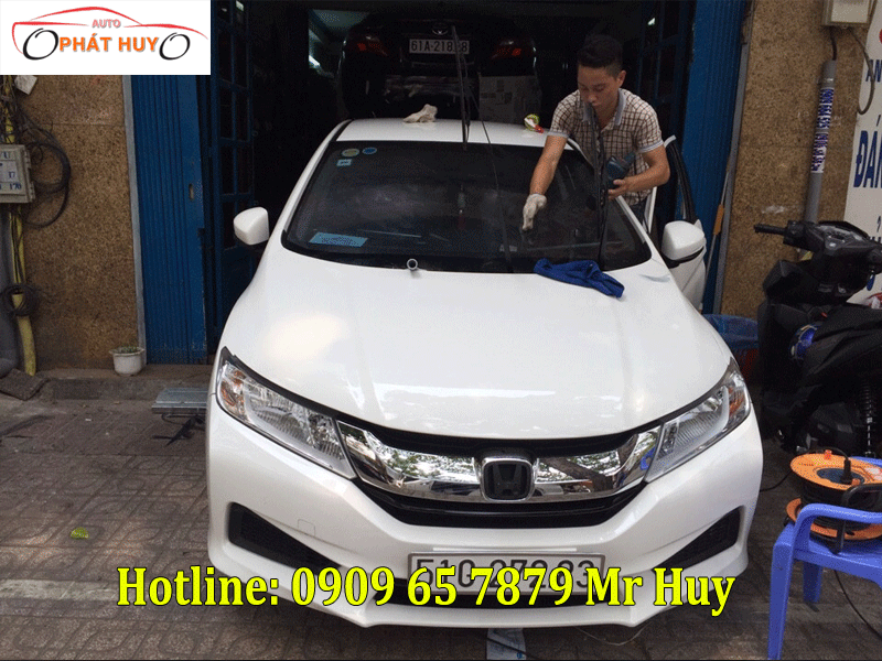 Dán phim cách nhiệt cho xe Honda City