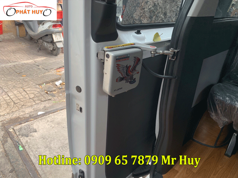 Độ cửa lùa tự động cho xe Hyundai Solati