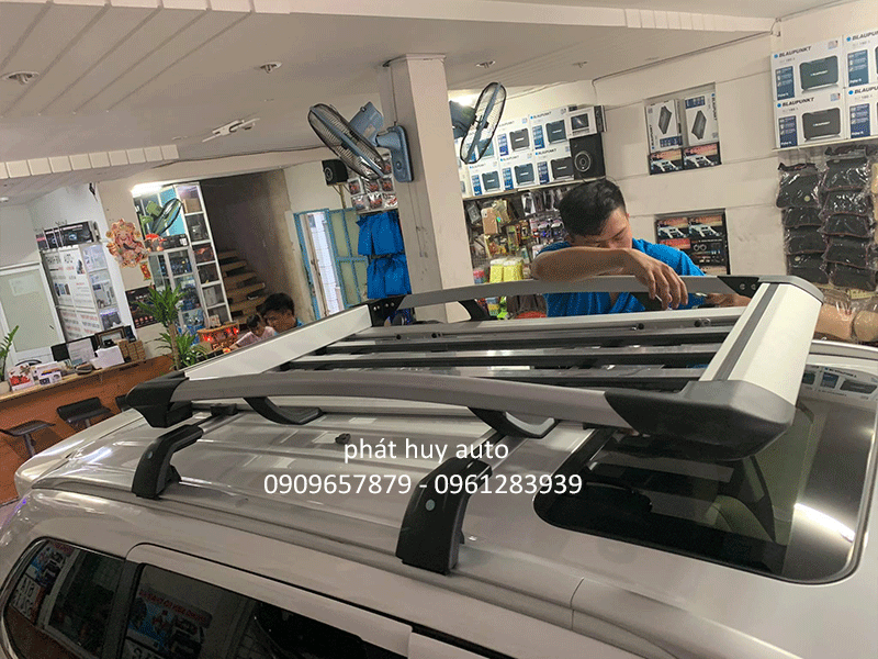 Baga mui xe Mitsubishi Outlander