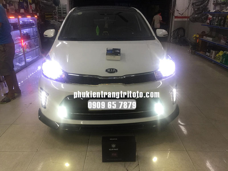 Độ đèn led cho xe Kia Soluto