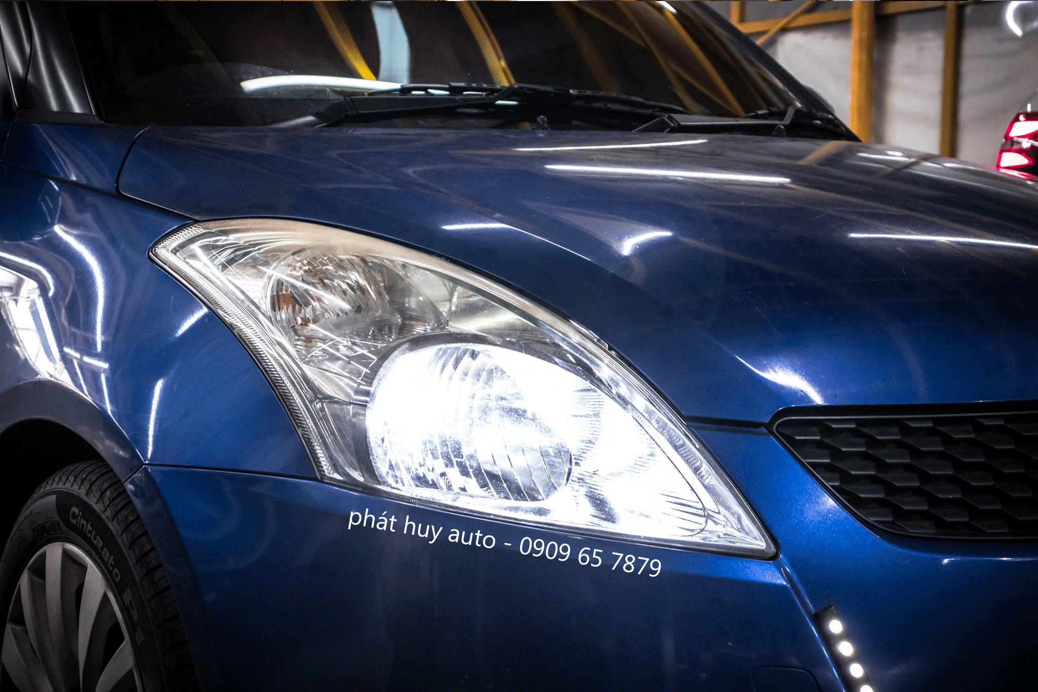 Thay bóng đèn pha led xe Suzuki Swift