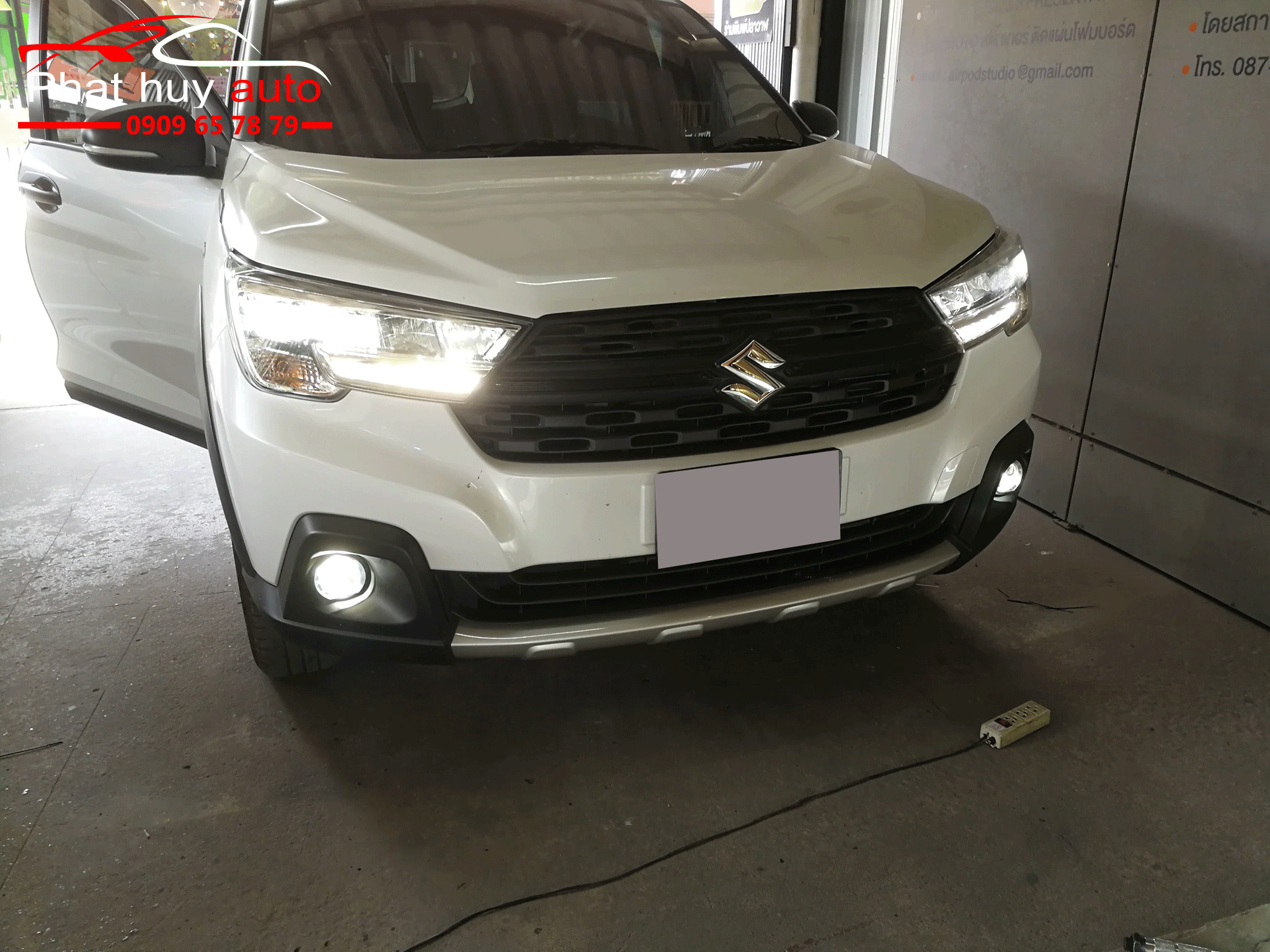 Độ đèn bi gầm xe Suzuki XL7