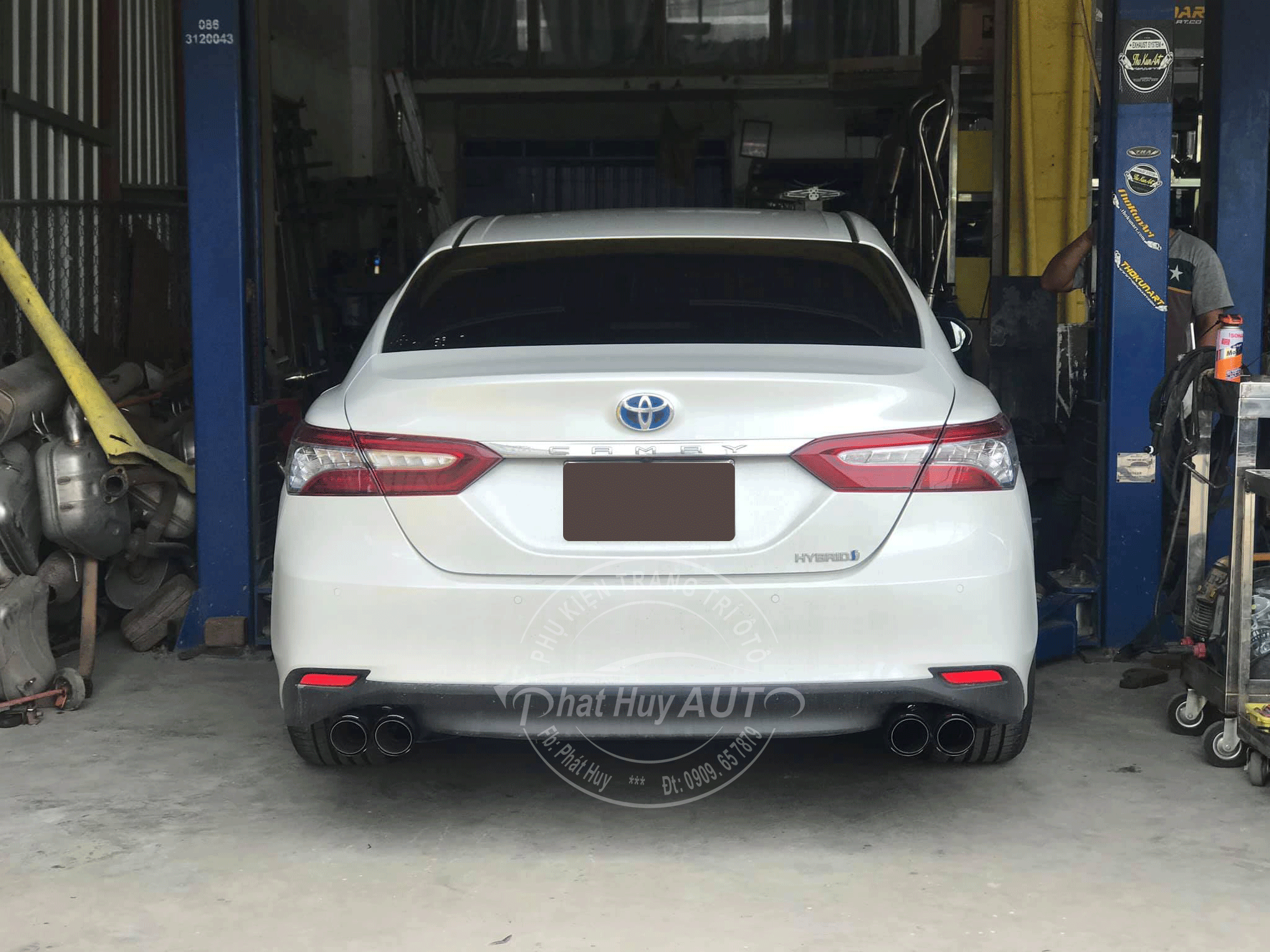 Độ Pô cho xe Toyota Camry 2021