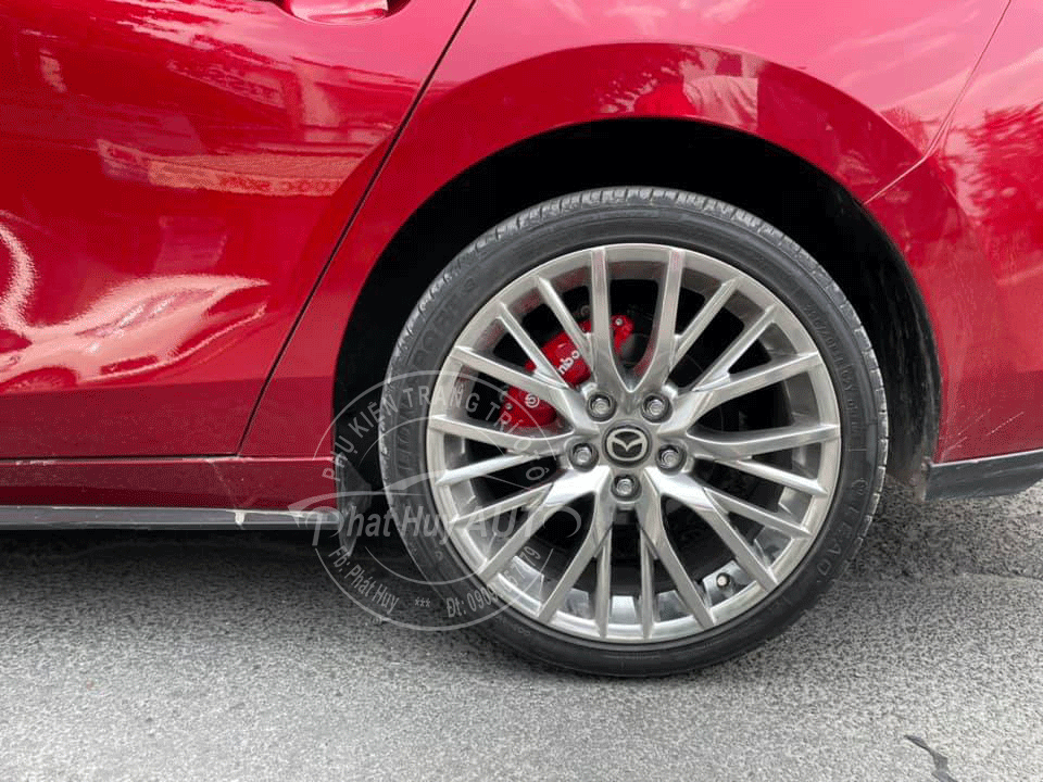 ỐP MÁ PHANH BREMBO XE MAZDA 3 2021