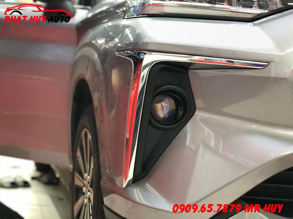 Độ đèn bi gầm Toyota Veloz 2022