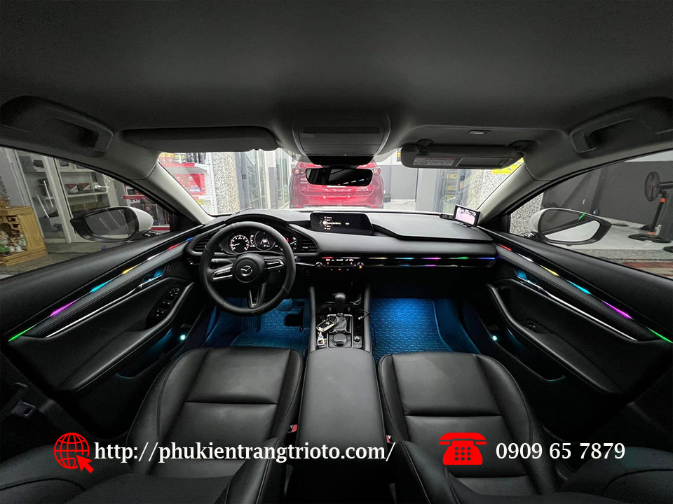 Đèn led nội thất Mazda CX30
