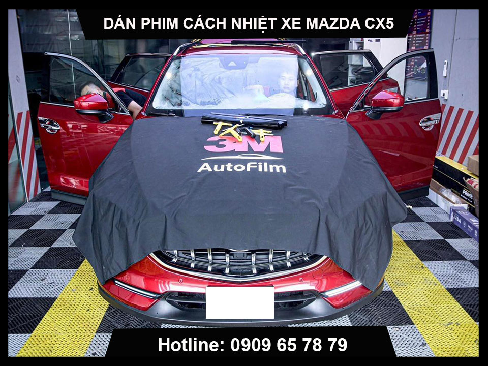 Dán phim cách nhiệt ô tô cho xe Mazda CX5